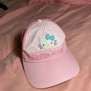 hello kitty hat